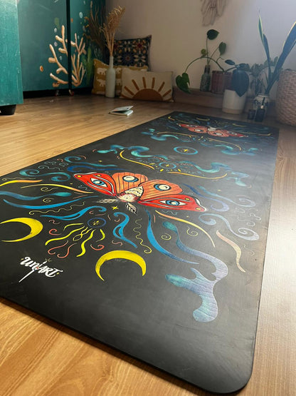 Yoga mat - Moon Moth